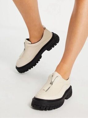 Asos Design Miya Off-White Chunky Flat Shoes with Front Zip - Size UK 7/ US 9